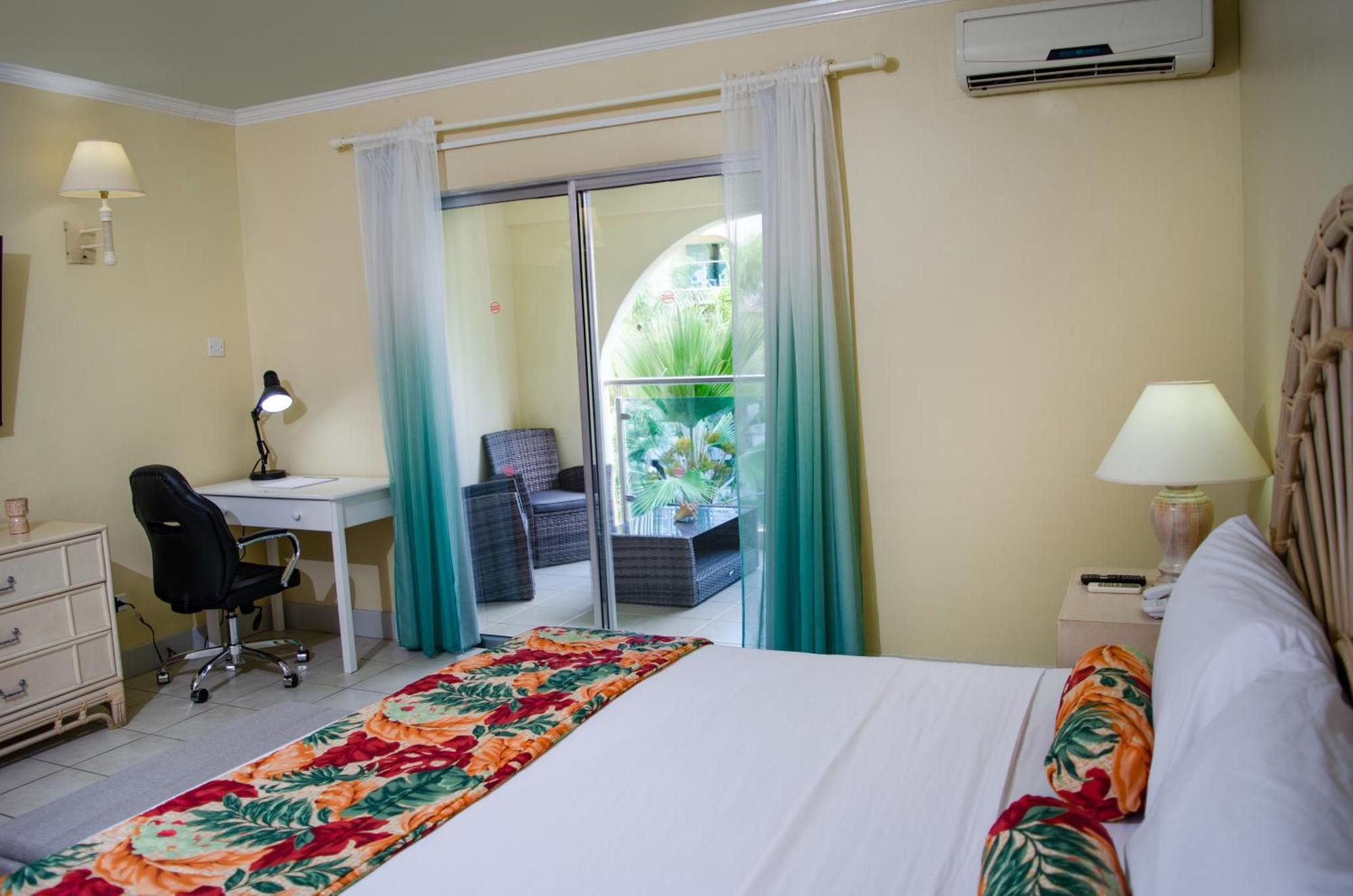 Sunbay Hotel Christ Church Exterior foto